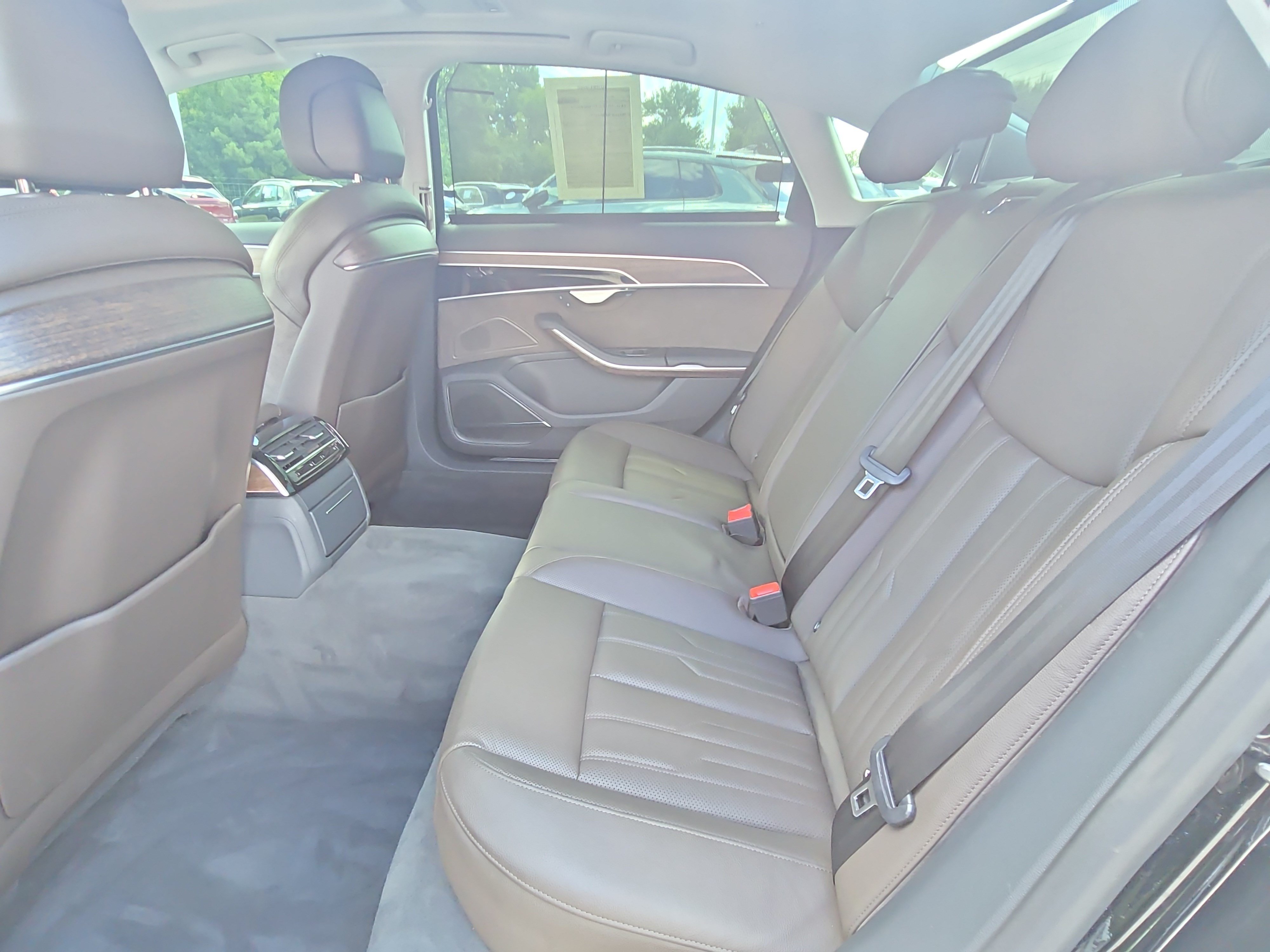 Used 2020 Audi A8 L 4.0T w/ Executive Package AWD/4WD image 13