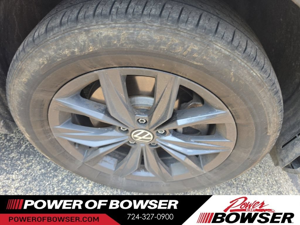 Used 2024 Volkswagen Tiguan SE FWD image 10