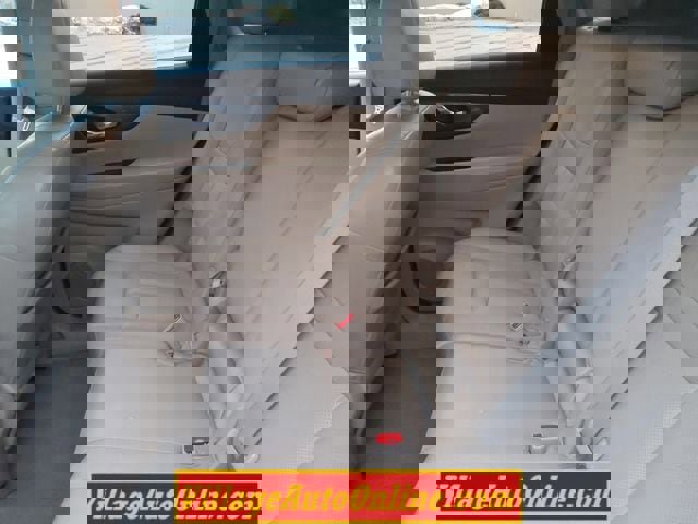 Used 2015 Nissan Rogue SL w/ SL Premium Package image 24