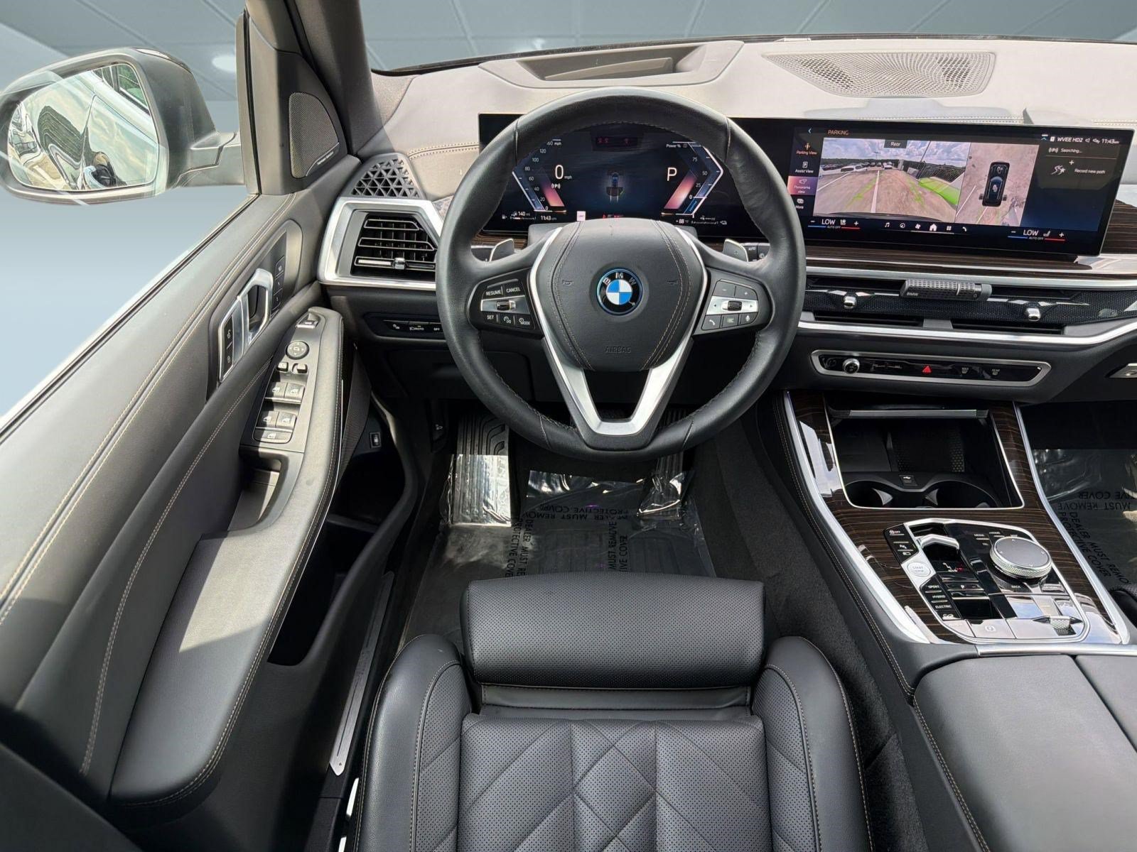 Used 2024 BMW X5 xDrive50e w/ Premium Package AWD/4WD image 28
