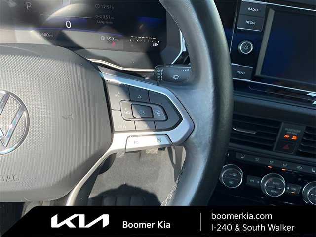 Used 2024 Volkswagen Jetta SE image 20