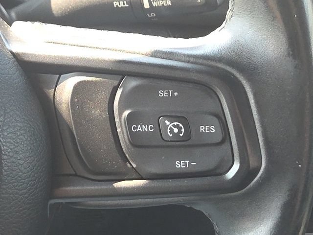 Used 2018 Jeep Wrangler Unlimited Sport S AWD/4WD image 33