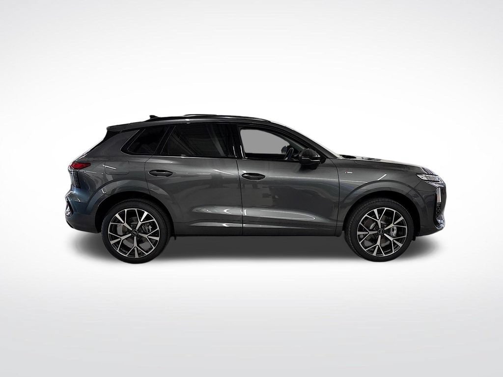 New 2026 Audi Q3 quattro 2.0T AWD/4WD image 6