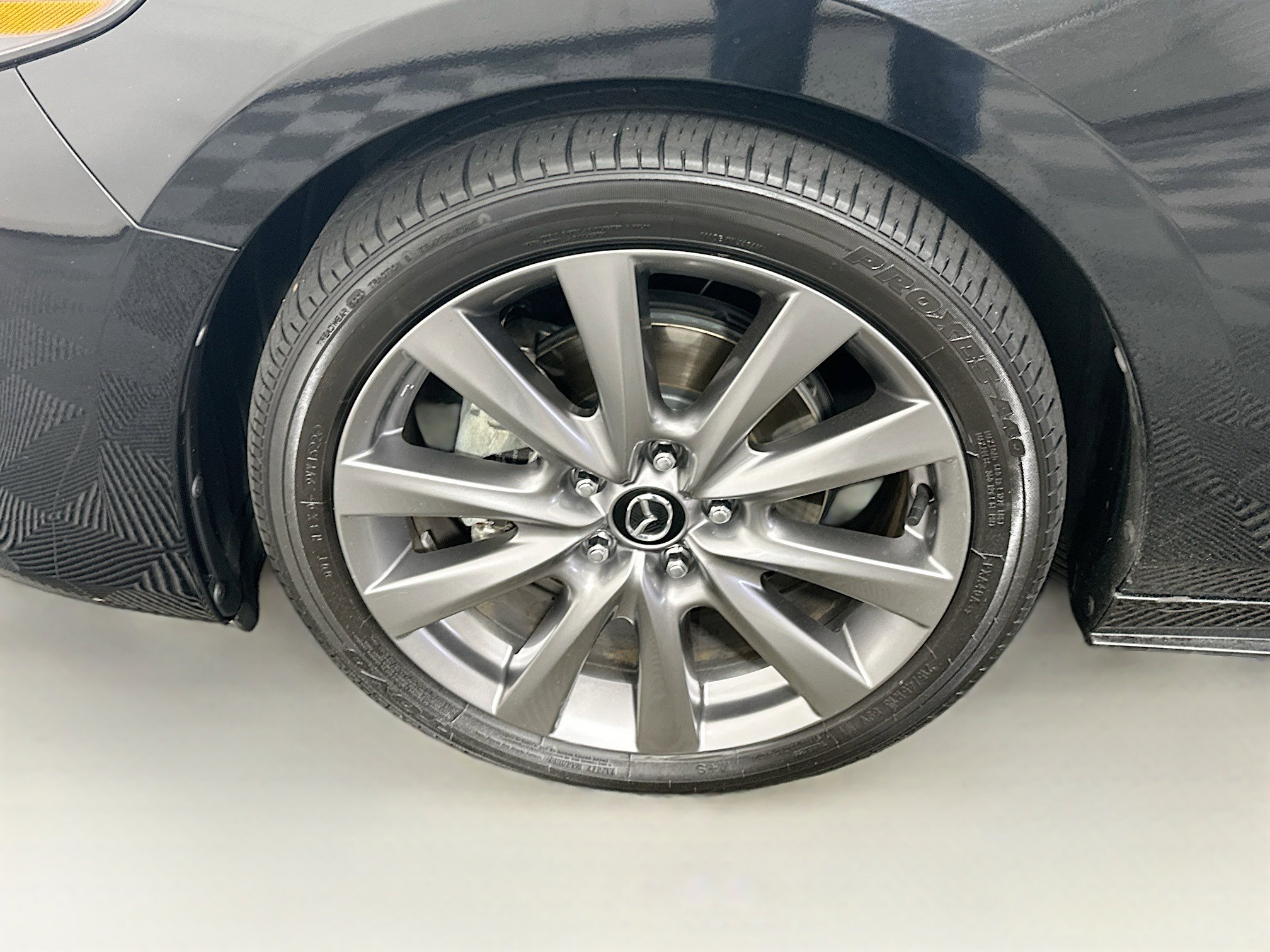 Used 2019 MAZDA MAZDA3 w/Premium Pkg image 11