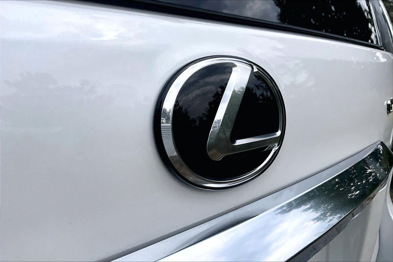 Used 2023 Lexus GX 460 Premium w/ Premium Package AWD/4WD image 30