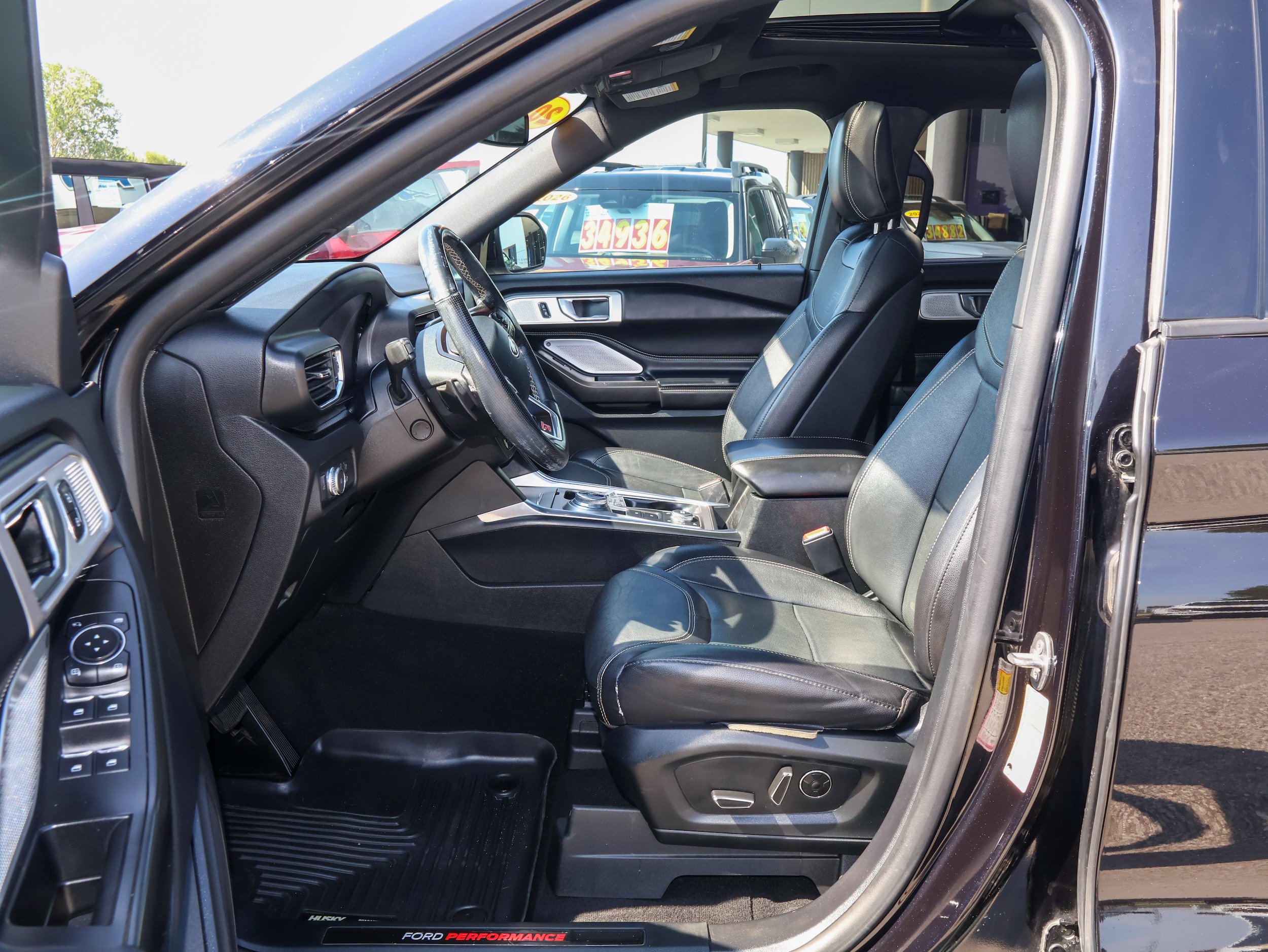Used 2020 Ford Explorer ST w/ ST Street Pack AWD/4WD image 12