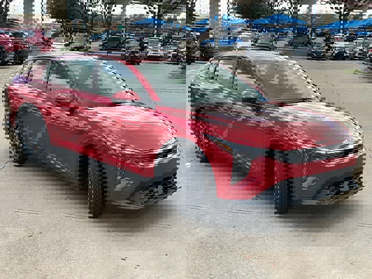 Used 2025 Kia K4 LXS image 4