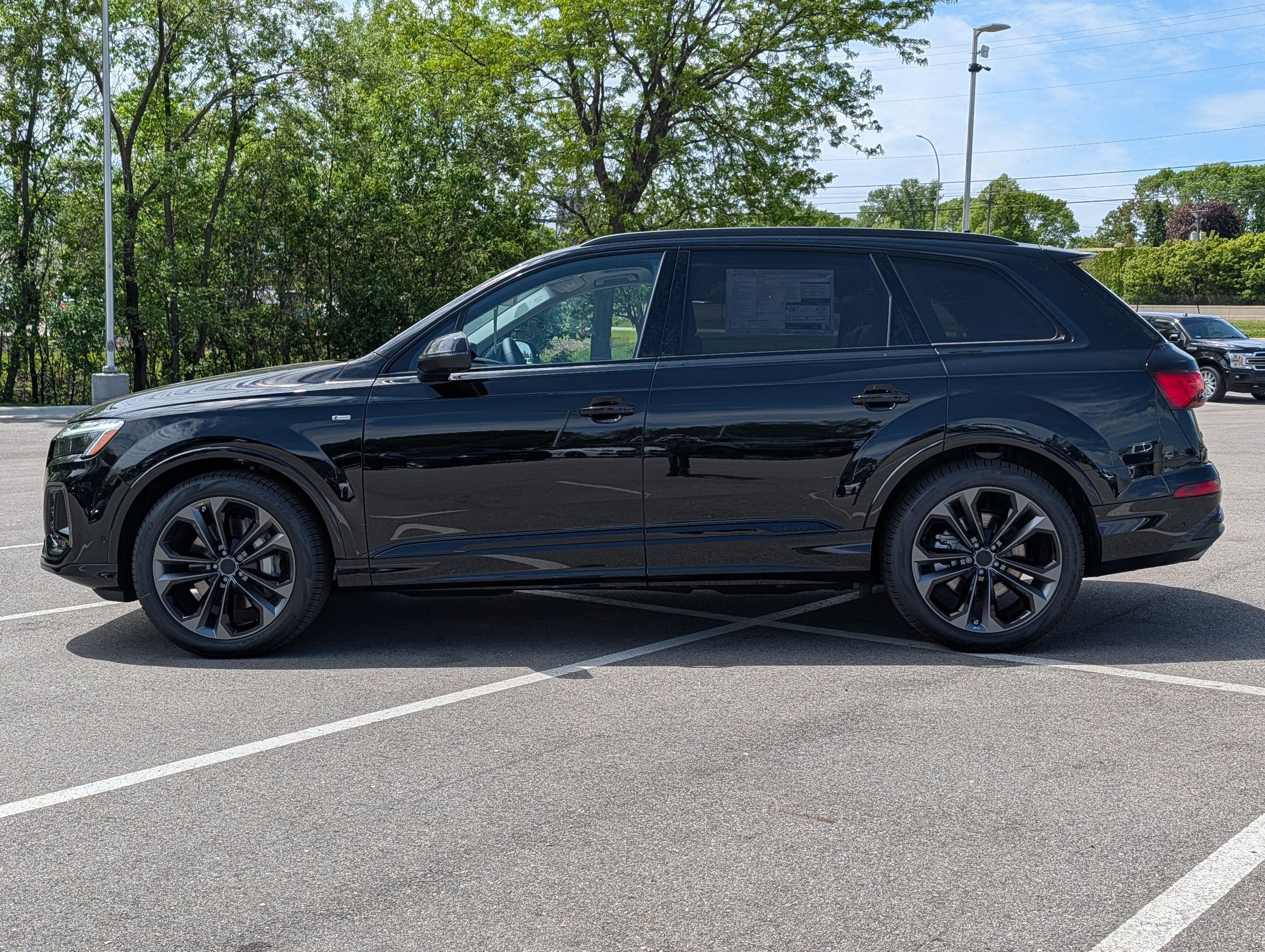 New 2026 Audi Q7 Premium Plus AWD/4WD image 3
