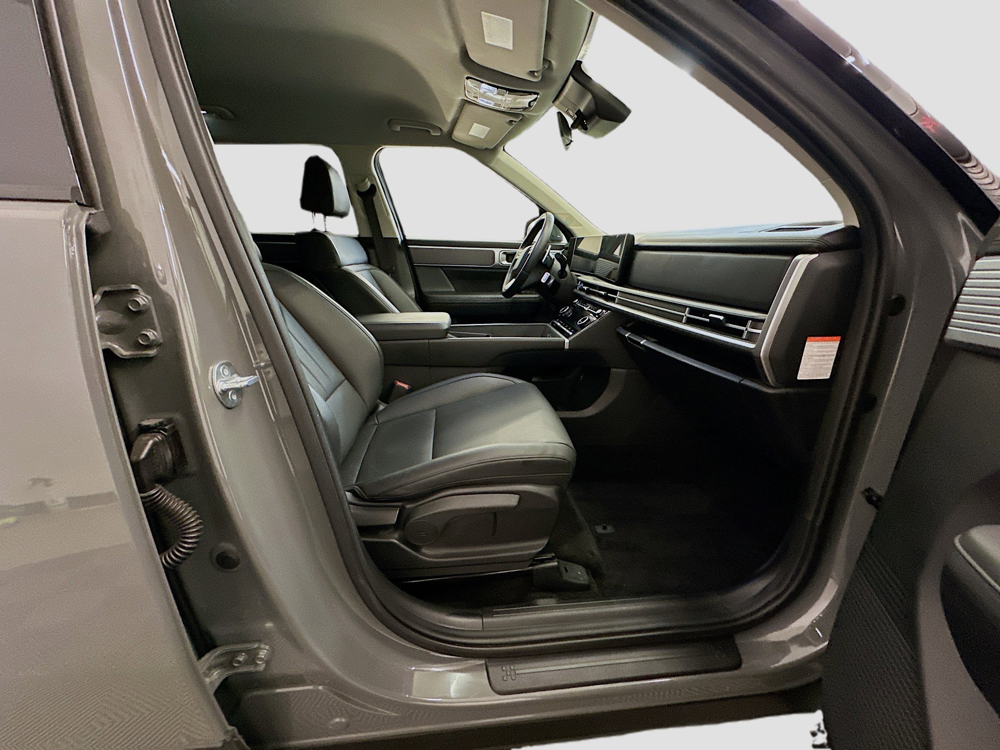 Used 2025 Hyundai Santa Fe SEL image 33