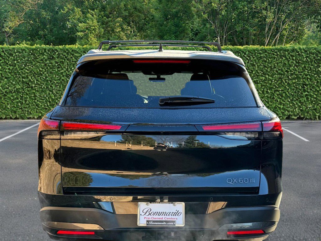 Used 2026 INFINITI QX60 Autograph w/ Dark Cargo Package image 8
