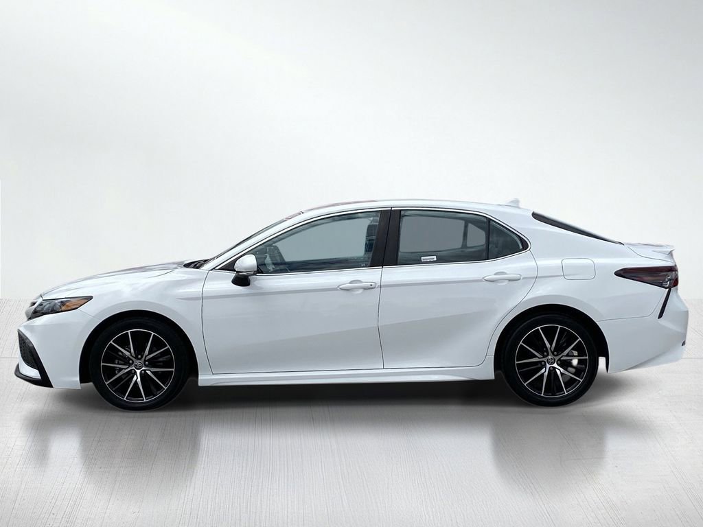 Certified 2023 Toyota Camry SE FWD image 2