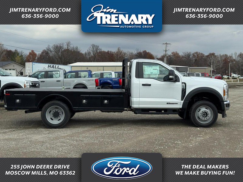 New 2026 Ford F550 XL 4WD Reg Cab CA image 1