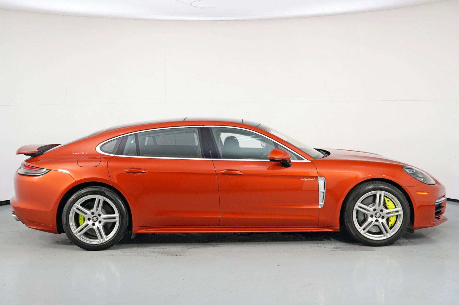 Used 2022 Porsche Panamera 4S Executive image 58
