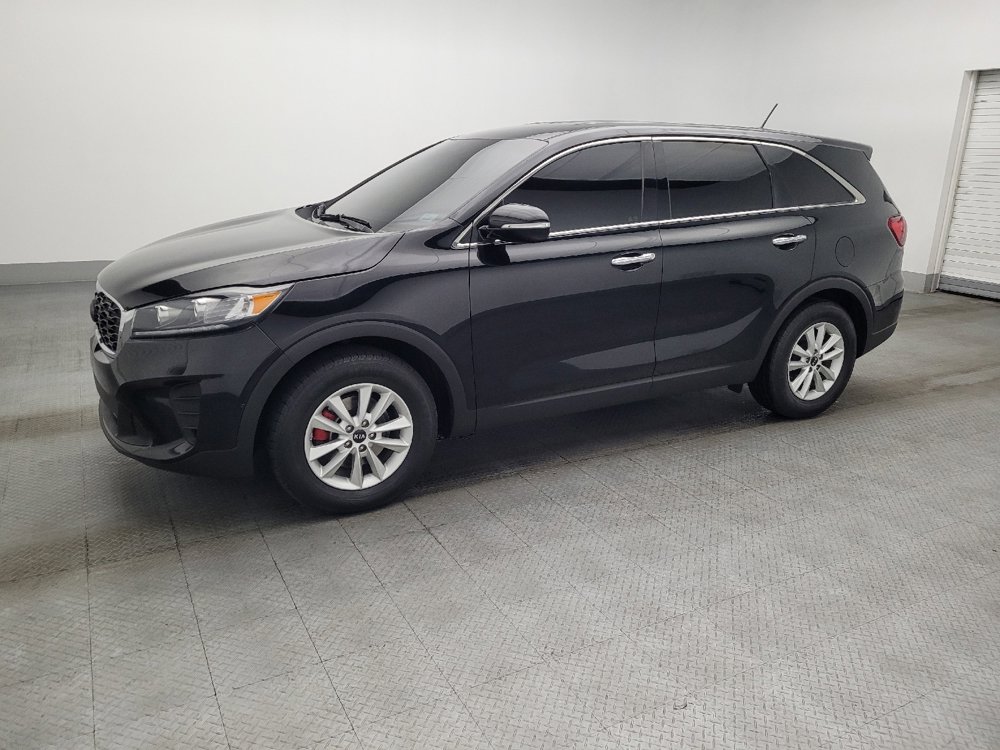 Used 2020 Kia Sorento LX FWD image 2