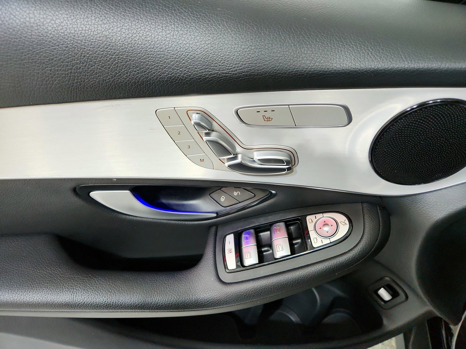 Certified 2022 Mercedes-Benz GLC 300 image 14