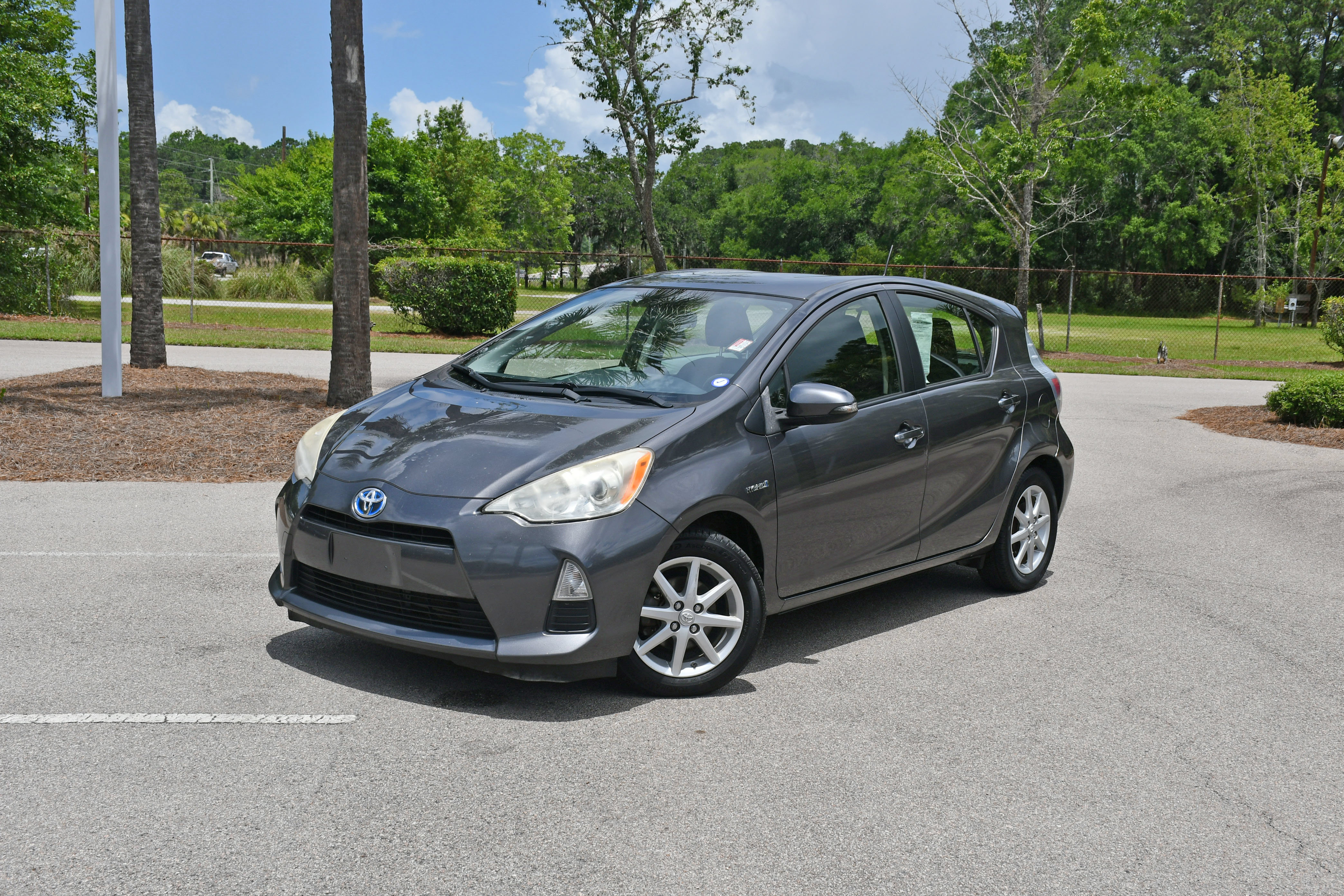 Used 2013 Toyota Prius C Three FWD image 6