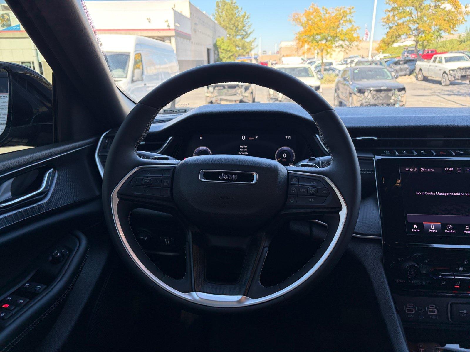 Used 2025 Jeep Grand Cherokee Altitude AWD/4WD image 24