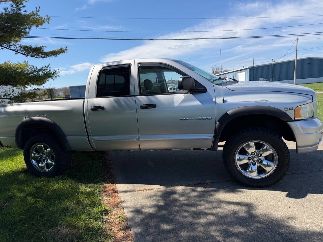 Used 2005 Dodge Ram 1500 Truck SLT w/ Quad Cab Big Horn Value Group image 4