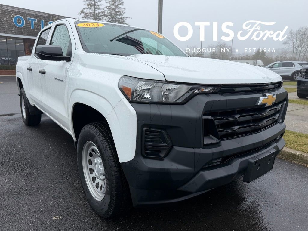Used 2024 Chevrolet Colorado W/T image 1