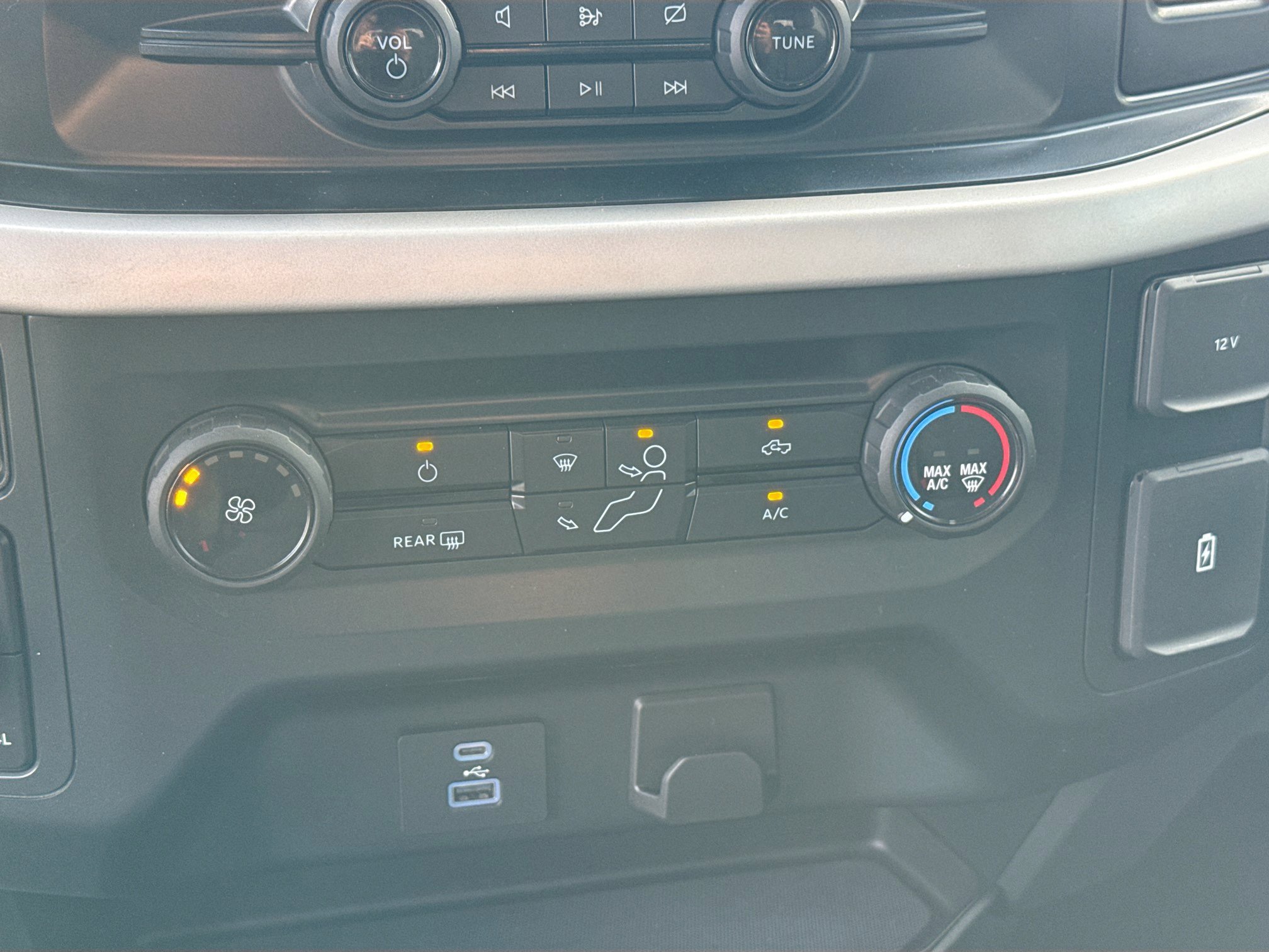 Used 2022 Ford F150 XLT w/ Trailer Tow Package image 31