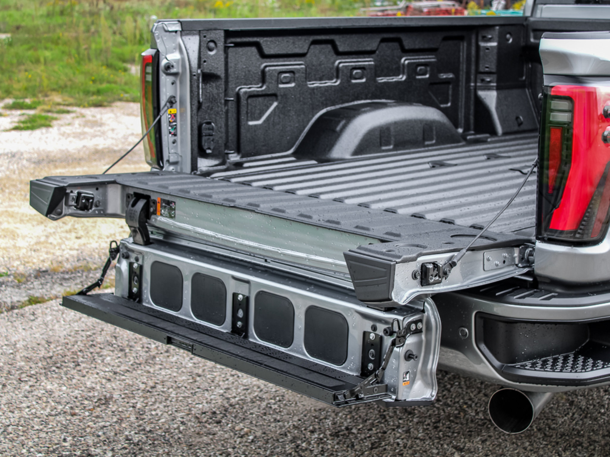 New 2026 GMC Sierra 2500 AT4 w/ AT4 Premium Plus Package AWD/4WD image 19