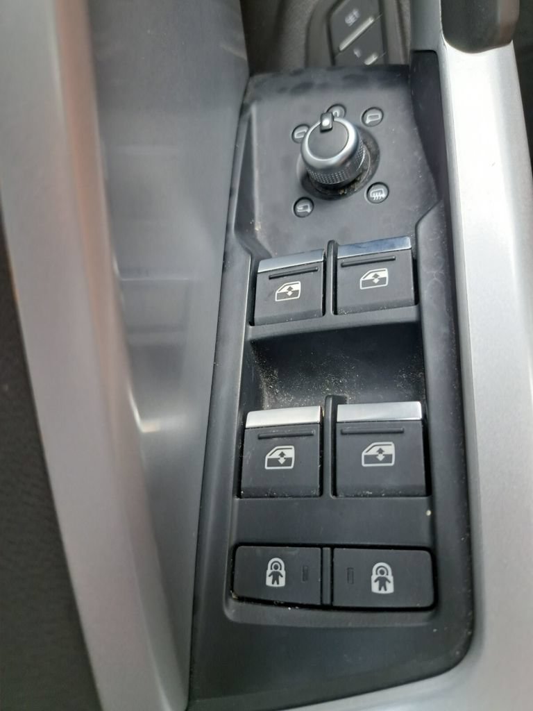Used 2022 Audi Q3 2.0T Premium w/ Convenience Package AWD/4WD image 15