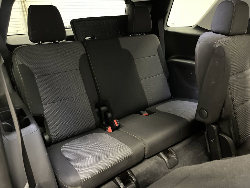 Used 2019 Chevrolet Traverse LT w/ LPO, Floor Liner Package image 32