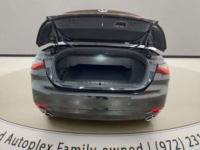 Used 2025 BMW 430i Convertible w/ Premium Package RWD image 27