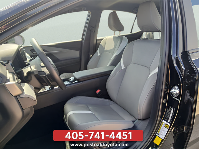 New 2026 Toyota Camry SE w/ Convenience Package FWD image 11