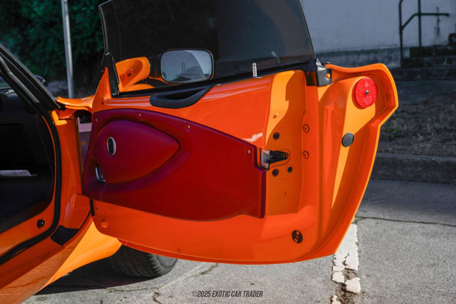 Used 2005 Lotus Elise image 38