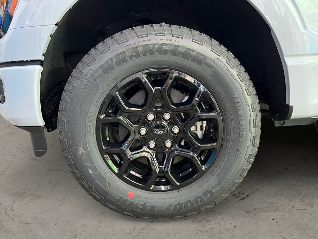 New 2025 Ford F150 XLT w/ Equipment Group 302A MID image 19