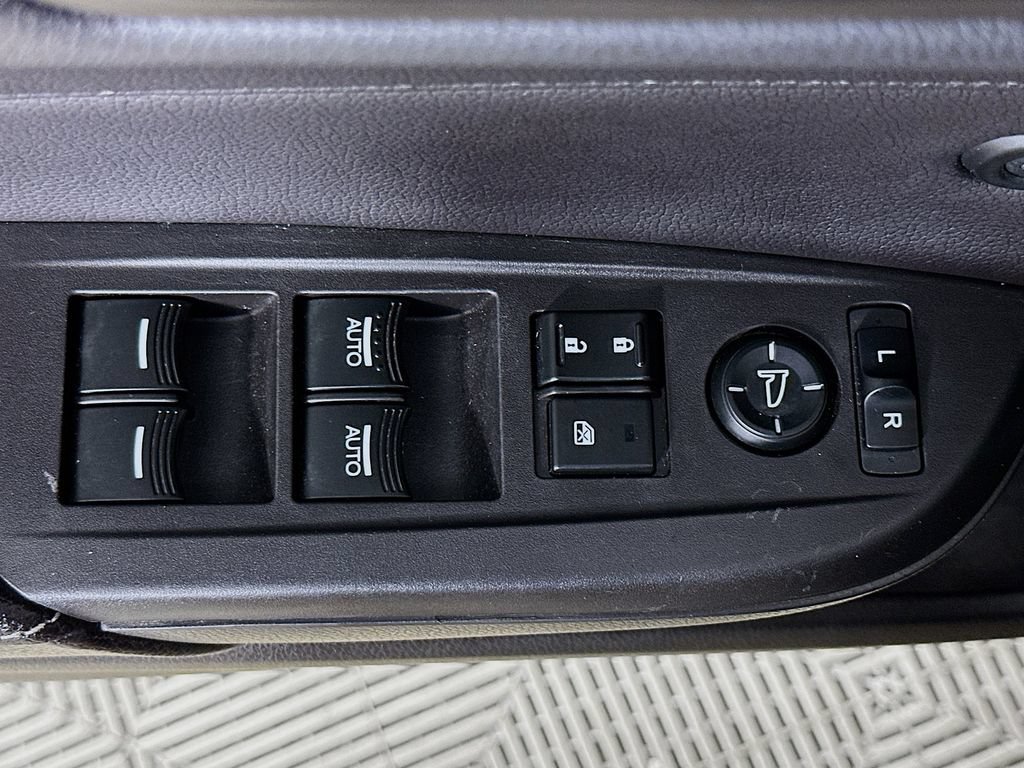 Used 2021 Acura ILX w/ Premium Package FWD image 20