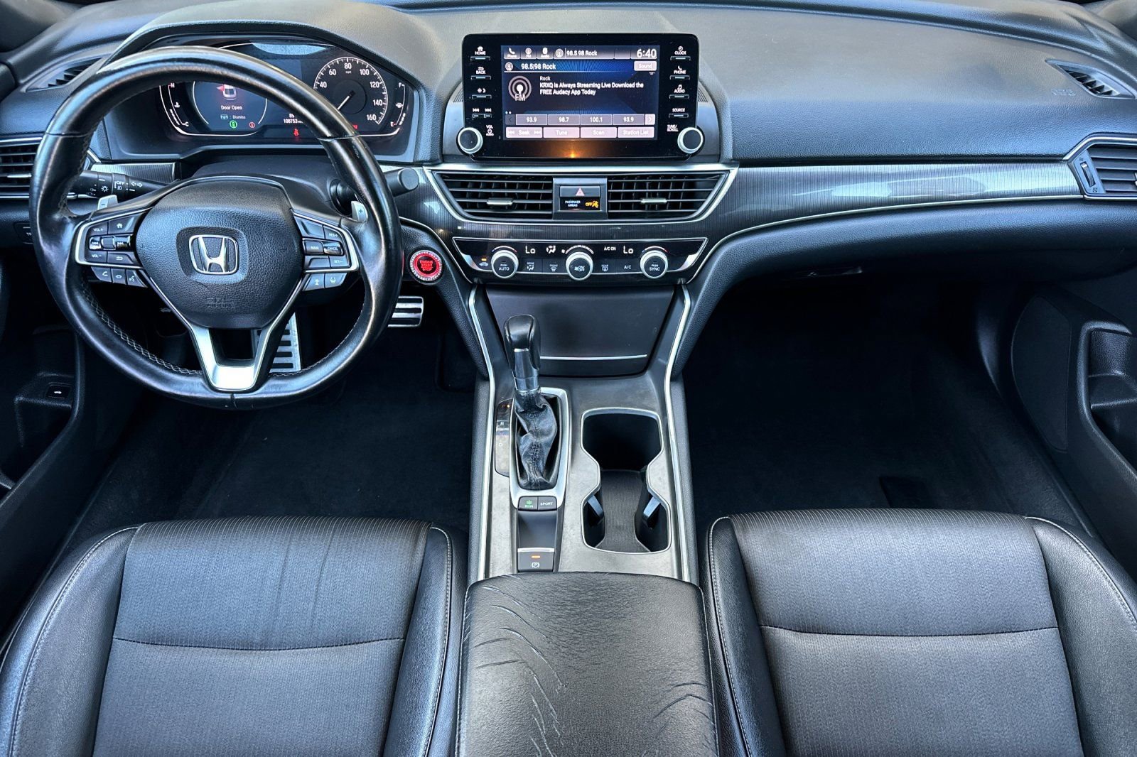 Used 2018 Honda Accord Sport image 13