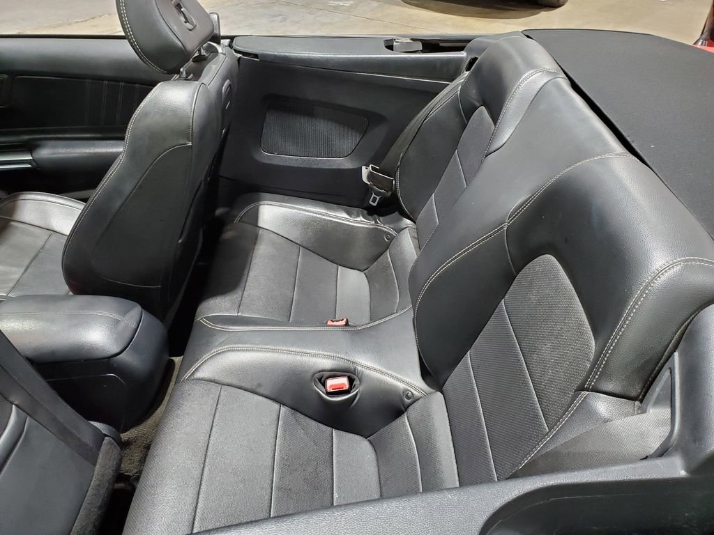 Used 2019 Ford Mustang Premium image 21