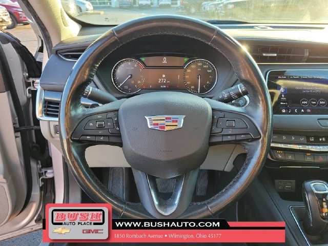 Used 2019 Cadillac XT4 Premium Luxury FWD image 21