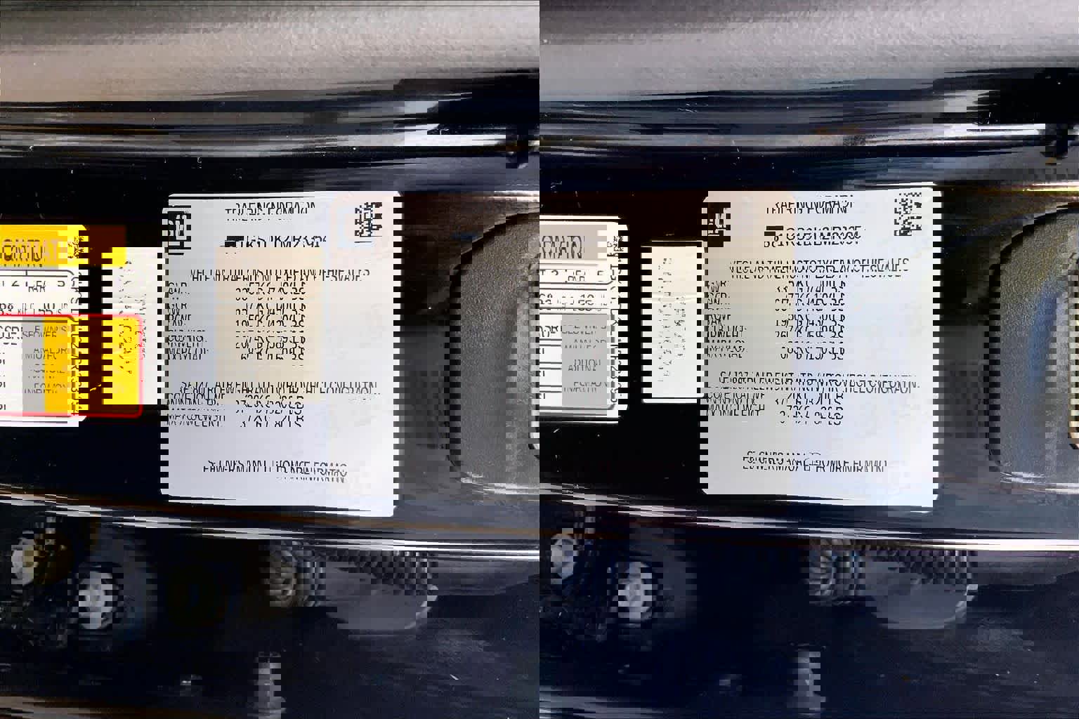 Used 2021 GMC Yukon Denali w/ Denali Ultimate Package image 31