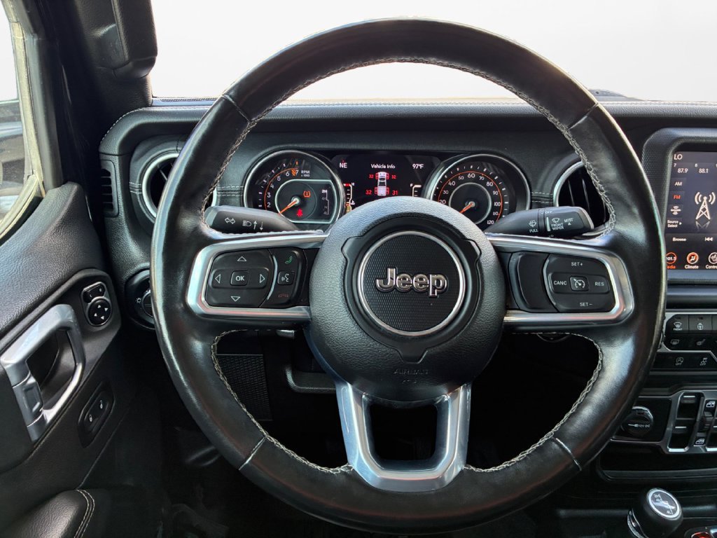 Used 2022 Jeep Gladiator Overland w/ Popular Equipment Package AWD/4WD image 20