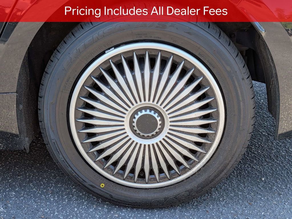 Used 2020 Toyota Corolla LE FWD image 13