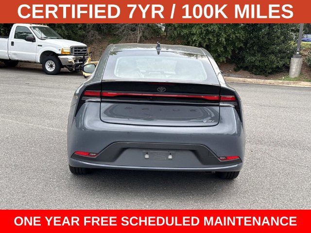 Used 2025 Toyota Prius LE FWD image 3