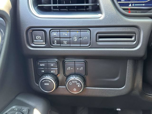 Certified 2022 Chevrolet Tahoe RST w/ Luxury Package AWD/4WD image 12