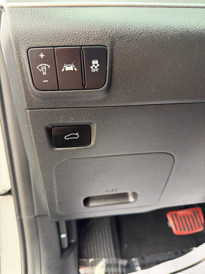 Used 2021 Kia K5 GT-Line image 30