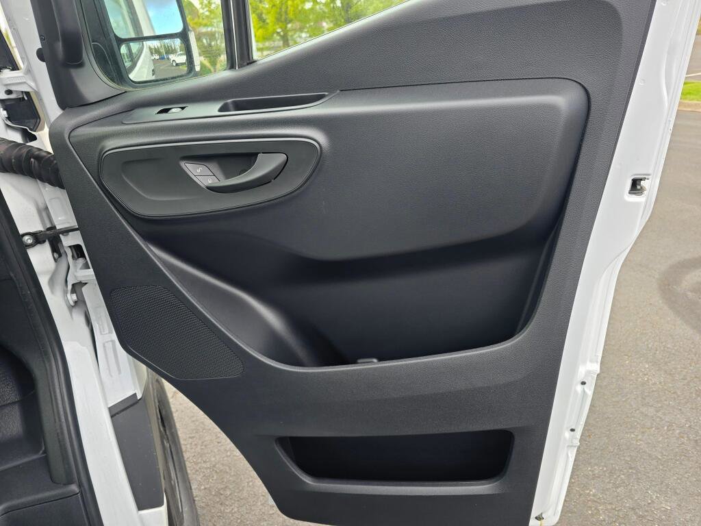 New 2026 Mercedes-Benz Sprinter 2500 image 17