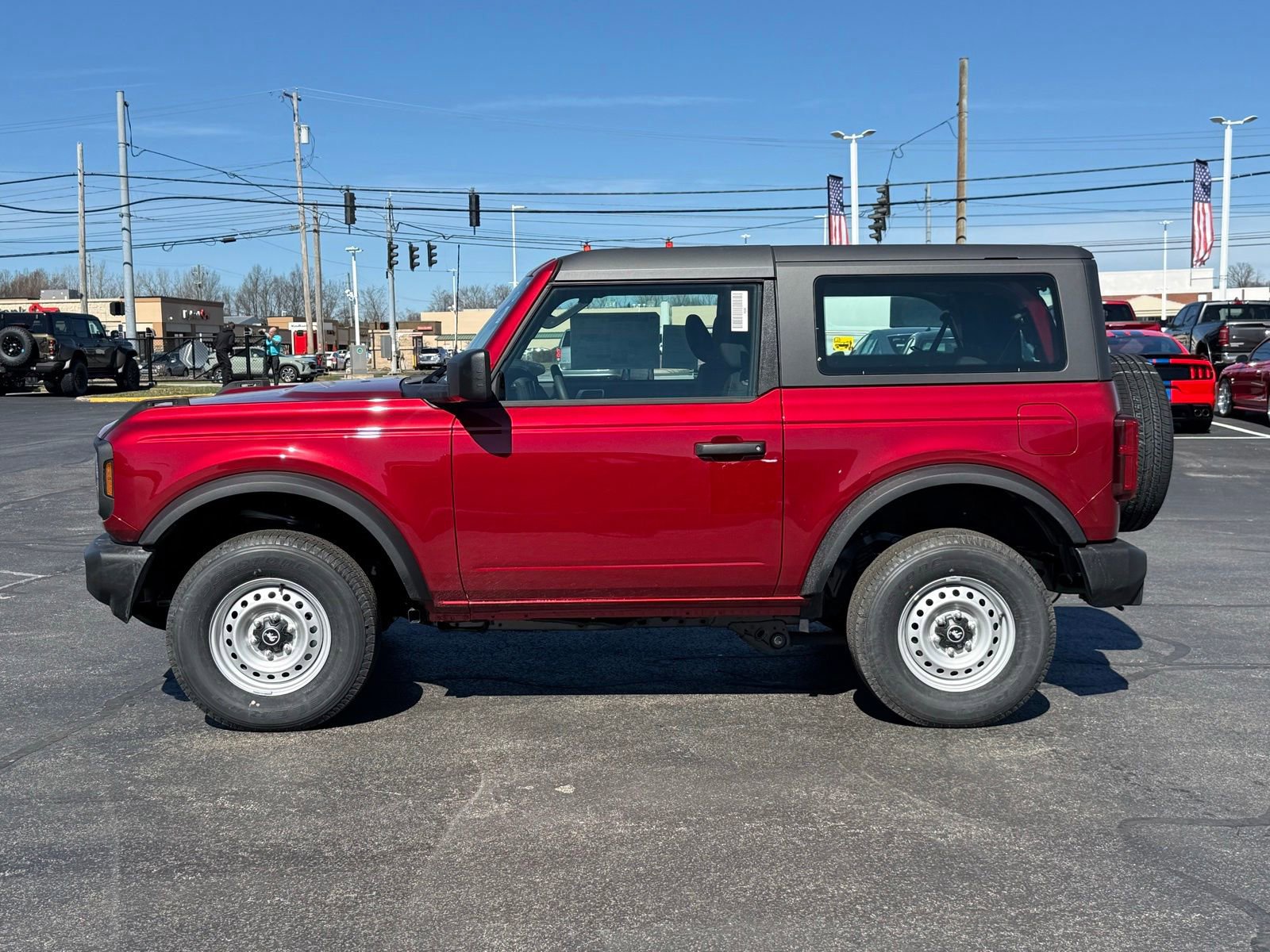 New 2026 Ford Bronco 2-Door image 2
