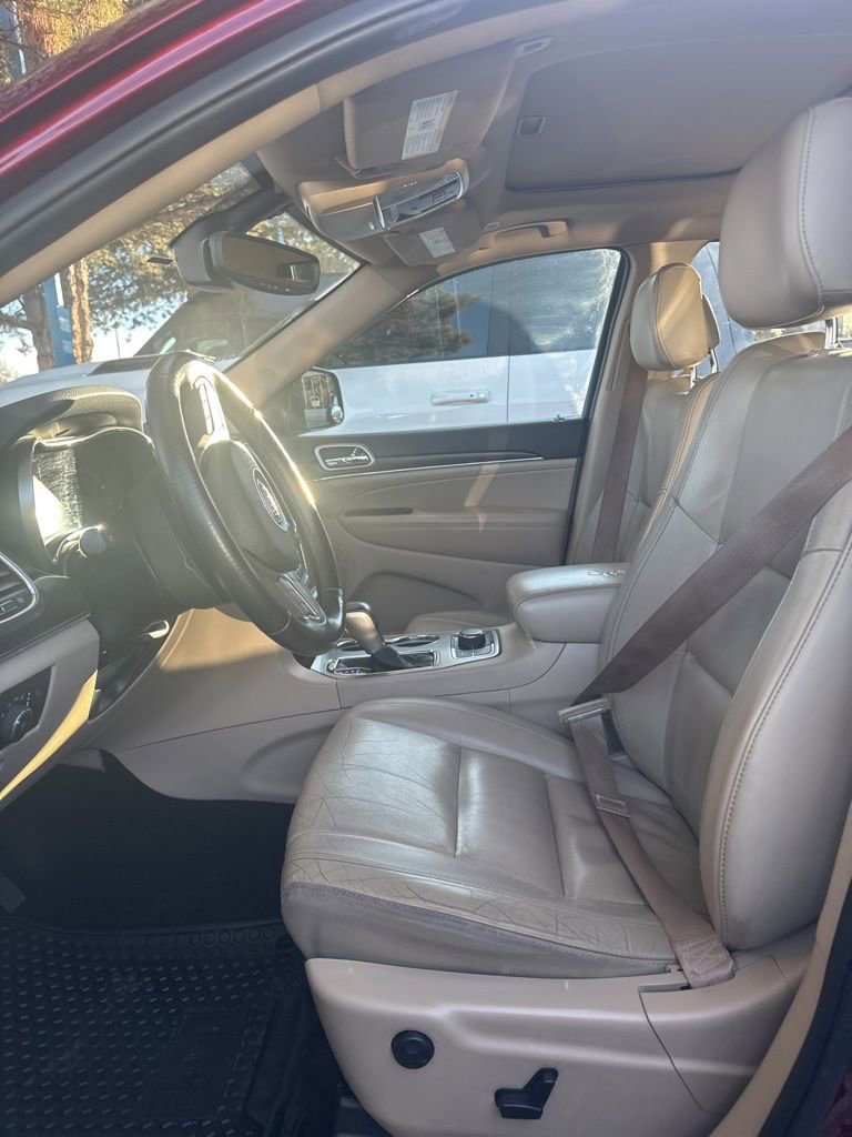 Used 2018 Jeep Grand Cherokee Limited w/ Trailer Tow Group IV image 7