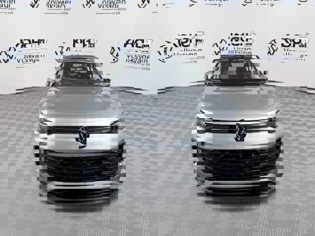 New 2025 Volkswagen Tiguan S image 3