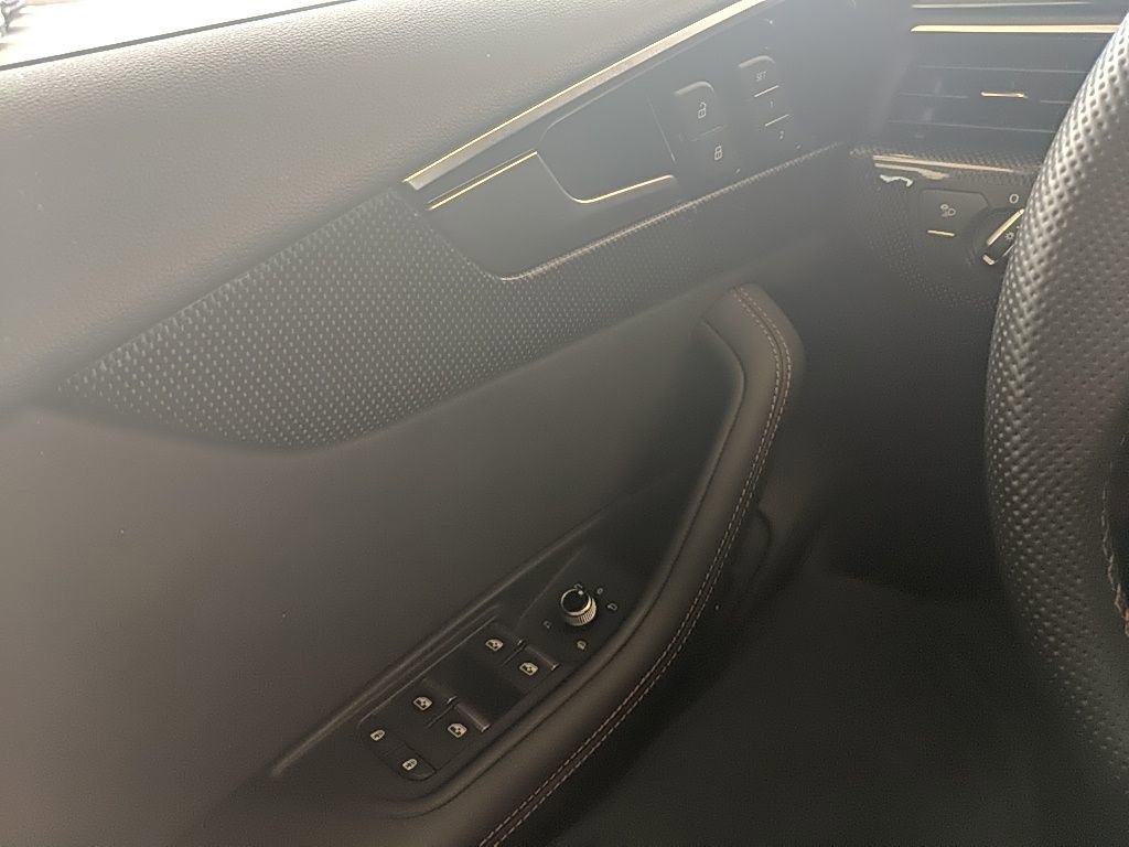 Used 2024 Audi S5 Prestige image 28