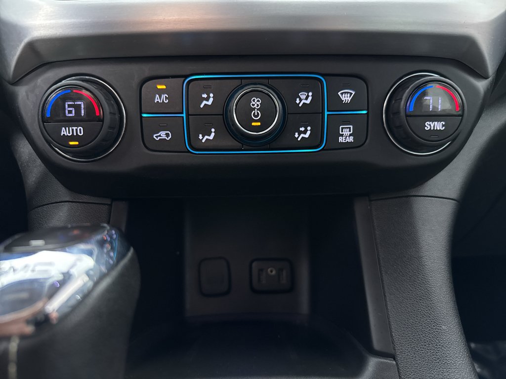 Used 2019 GMC Acadia SLE FWD image 21
