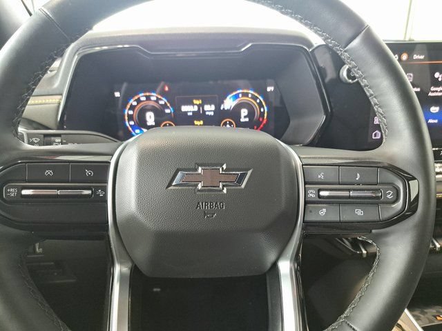 Used 2024 Chevrolet Colorado ZR2 w/ ZR2 Convenience Package III AWD/4WD image 11
