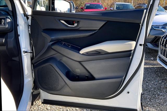 Used 2023 Subaru Ascent Premium w/ Convenience Package image 24