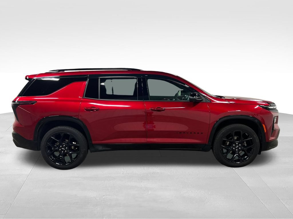 Certified 2024 Chevrolet Traverse RS w/ LPO, Floor Liner Package AWD/4WD image 2